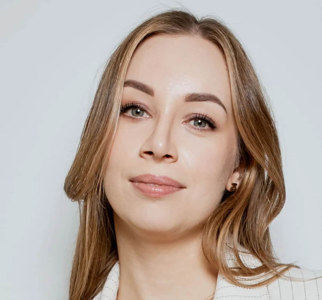 Jak chodzić w szpilkach bez bólu i cieszyć się komfortem każdego dnia